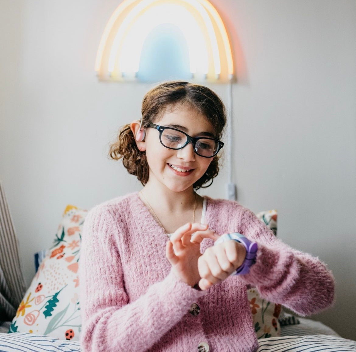 Girl wearing GPS Watch Phone for Kids