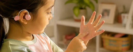 The 5-Finger Breathing Reset for Back-to-School Anxiety and School Refusal